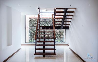 Casa de 5 alcobas en venta en Kalamary, Chía, 410 m² · foto 16 de 20