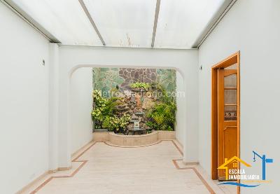 Casa de 4 alcobas en venta en Santa Paula, Bogotá, 300 m² · foto 6 de 20