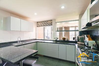 Apartamento de 4 alcobas en venta en La Felicidad, Bogotá, 148 m² · foto 13 de 20