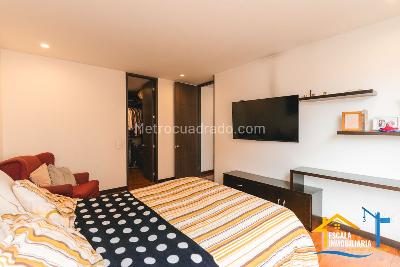 Apartamento de 4 alcobas en venta en La Felicidad, Bogotá, 148 m² · foto 18 de 20