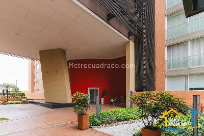 Apartamento de 4 alcobas en venta en La Felicidad, Bogotá, 148 m² · foto 3 de 20