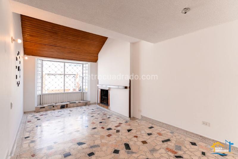 Casa – Bogotá, La Floresta, Localidad Suba - Más