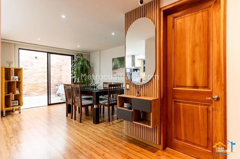 Casa – Bogotá, Localidad Suba - Más