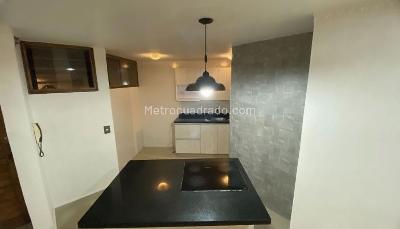 Apartamento en venta en Santa Barbara Central, Bogotá · foto 9 de 20