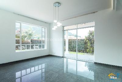Casa de 4 alcobas en venta en Club Residencial Guarigua, Cajicá, 370 m² · foto 3 de 20