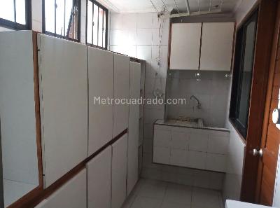 Apartamento de 2 alcobas en venta en El Retiro, Bogotá, 132 m² · foto 5 de 10