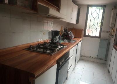 Apartamento de 2 alcobas en venta en El Retiro, Bogotá, 132 m² · foto 3 de 10