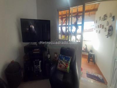 Apartamento de 3 alcobas en venta en San Gil, Bucaramanga, 79 m² · foto 4 de 15
