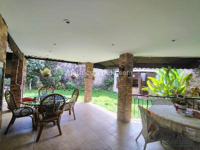 Casa de 4 alcobas en venta en Lagos Del Cacique, Bucaramanga, 325 m² · foto 9 de 19
