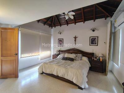Casa de 4 alcobas en venta en Lagos Del Cacique, Bucaramanga, 325 m² · foto 11 de 19
