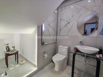 Casa de 4 alcobas en venta en Lagos Del Cacique, Bucaramanga, 325 m² · foto 15 de 19