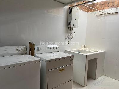 Casa de 4 alcobas en venta en Lagos Del Cacique, Bucaramanga, 325 m² · foto 18 de 19