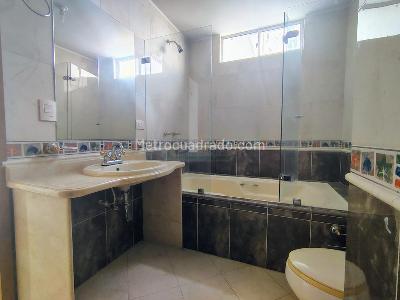 Apartamento de 5 alcobas en venta en Sotomayor, Bucaramanga, 405 m² · foto 17 de 19