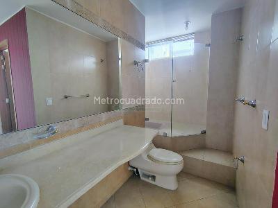 Apartamento de 5 alcobas en venta en Sotomayor, Bucaramanga, 405 m² · foto 18 de 19