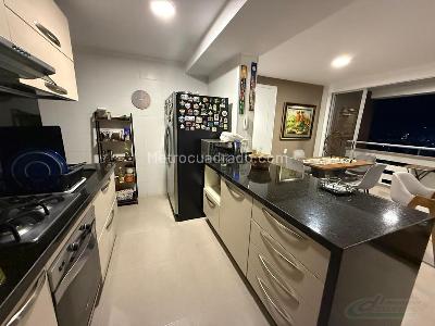 Apartamento de 3 alcobas en venta en Autopista Piedecuesta, Floridablanca, 80 m² · foto 6 de 19