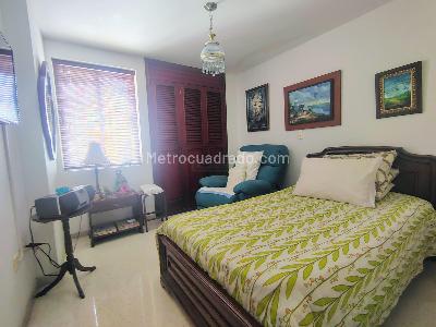 Apartamento de 2 alcobas en venta en Cabecera Del Llano, Bucaramanga, 102 m² · foto 14 de 19