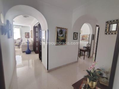 Apartamento de 2 alcobas en venta en Cabecera Del Llano, Bucaramanga, 102 m² · foto 9 de 19