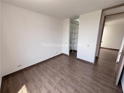 Apartamento de 3 alcobas en venta en Ciudad Melendez, Cali, 60 m² · foto 10 de 20