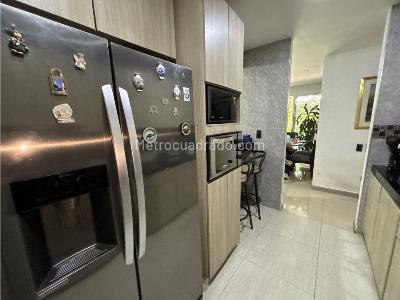 Apartamento de 4 alcobas en venta en Capri, Cali, 102 m² · foto 10 de 20