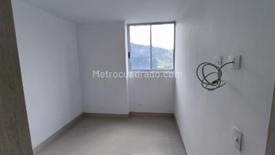 Apartamento de 3 alcobas en venta en Aves Maria, Sabaneta, 75 m² · foto 8 de 20