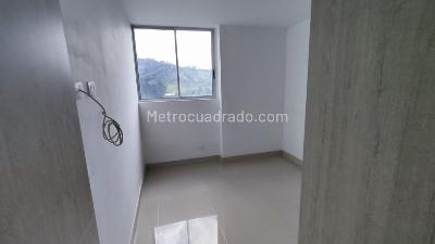Apartamento de 3 alcobas en venta en Aves Maria, Sabaneta, 75 m² · foto 9 de 20