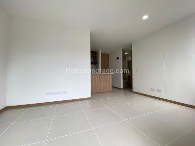 Apartamento de 3 alcobas en arriendo en La Doctora, Sabaneta, 65 m² · foto 13 de 20
