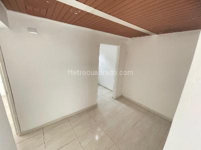 Apartamento de 4 alcobas en arriendo en Belen Las Playas, Medellín, 90 m² · foto 15 de 20