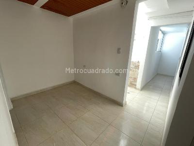 Apartamento de 4 alcobas en arriendo en Belen Las Playas, Medellín, 90 m² · foto 17 de 20