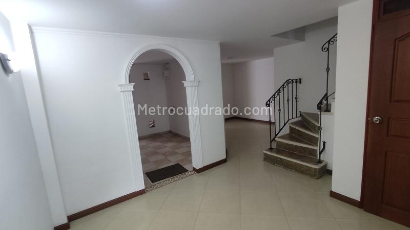 4BR House in Suramerica (160 m²) - 3