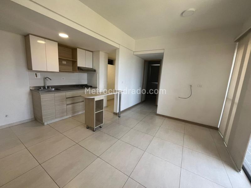 3BR Apartment in El Porvenir (72 m²) - 2