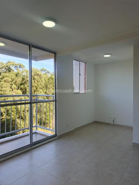 2BR Apartment in Cimarrona (55 m²)