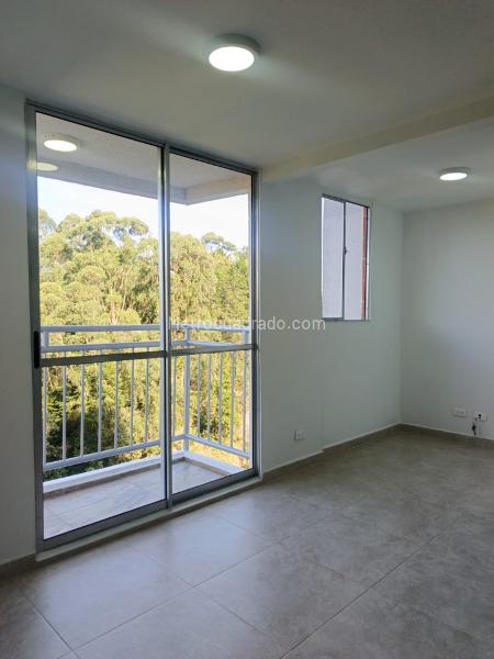 2BR Apartment in Cimarrona (55 m²) - 4