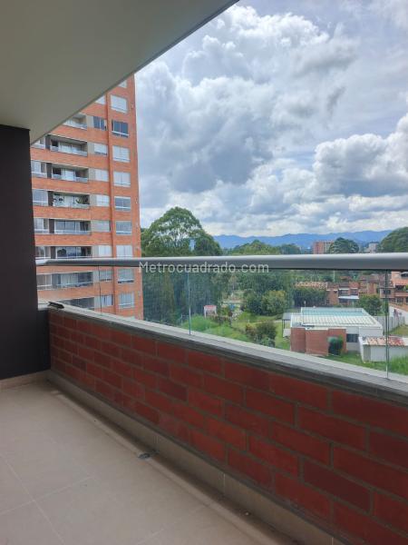 Apartamento en Arriendo, Centro, Rionegro - 2