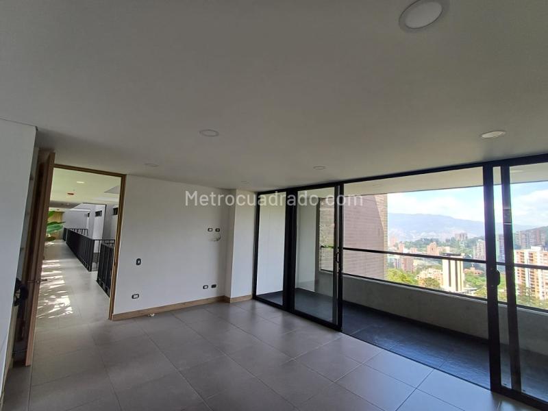 Apartamento Elegante de 3 Alcobas con Balcón en La Calera - 3