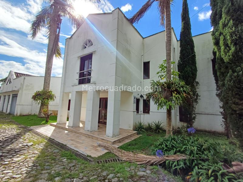 4BR House in Loma El Chocho (350 m²) - 3