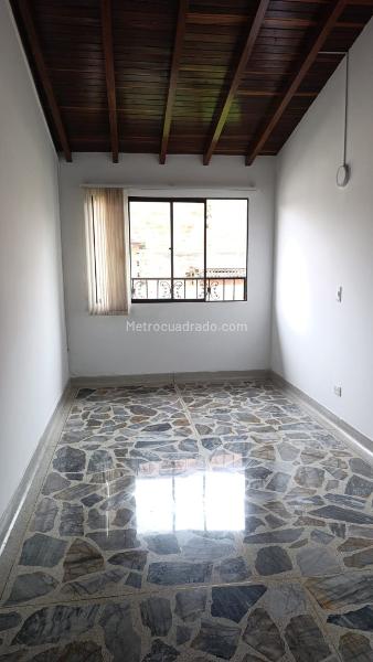 Spacious 3BR House in Belen Las Playas - 2