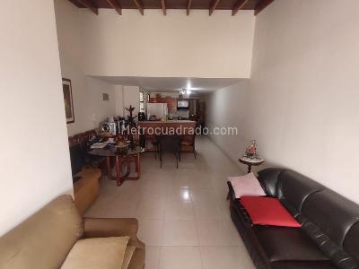 Apartamento de 3 alcobas en venta en Restrepo Naranjo, Sabaneta, 119 m² · foto 4 de 18