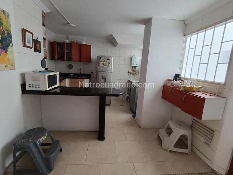 Apartamento de 2 Alcobas con Parqueadero en Belén Miravalle - 3