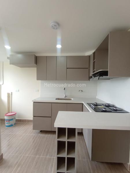 Apartamento en Arriendo, Fontibon, Rionegro - 2