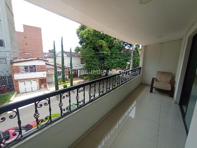 Casa de 4 alcobas en arriendo en La Almeria, Medellín, 190 m² · foto 14 de 19