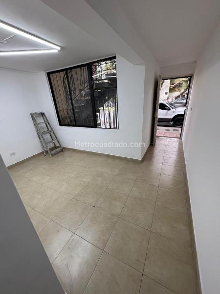 Spacious 3BR House in Belen La Gloria - 2