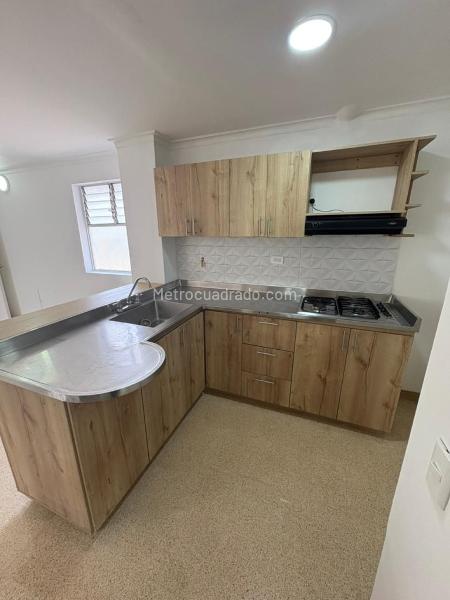 Apartamento Cómodo de 2 Alcobas en Laureles - 2