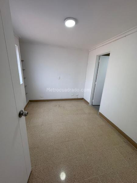 Apartamento Cómodo de 2 Alcobas en Laureles - 8