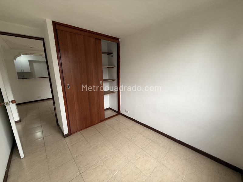 3BR Apartment in Suramerica (74 m²) - 4