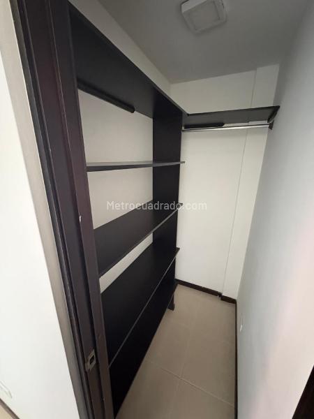 Spacious 3BR Apartment in Belen Loma De Los Bernal - 7