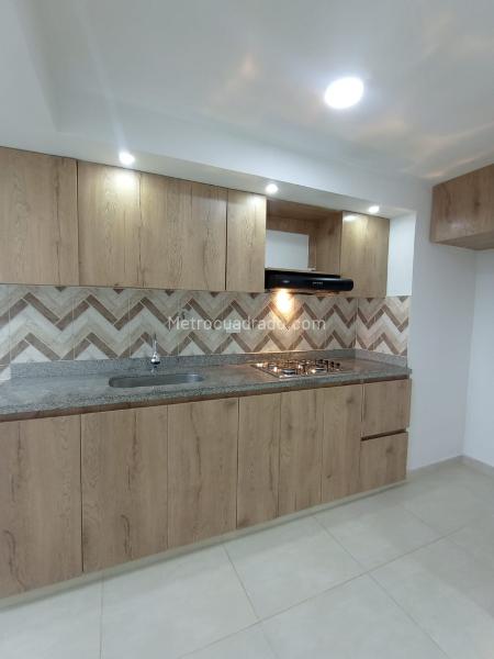 Apartamento en Arriendo, Fontibon, Rionegro - 2