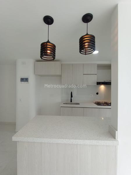 Apartamento en Arriendo, Fontibon, Rionegro - 2