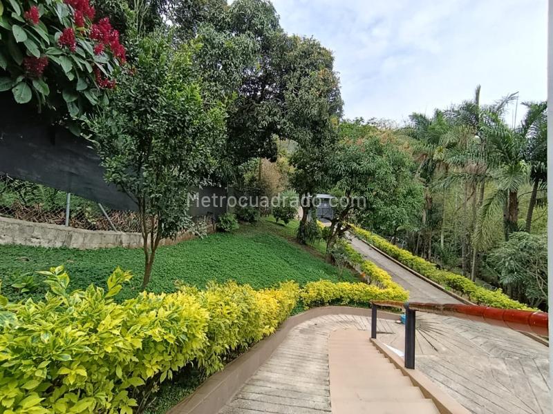 3BR Finca in Vereda El Paraiso (180 m²) - 3