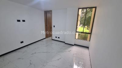 Apartamento de 4 alcobas en arriendo en Las Lomas, Medellín, 165 m² · foto 12 de 20
