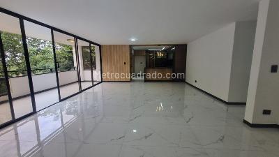 Apartamento de 4 alcobas en arriendo en Las Lomas, Medellín, 165 m² · foto 8 de 20